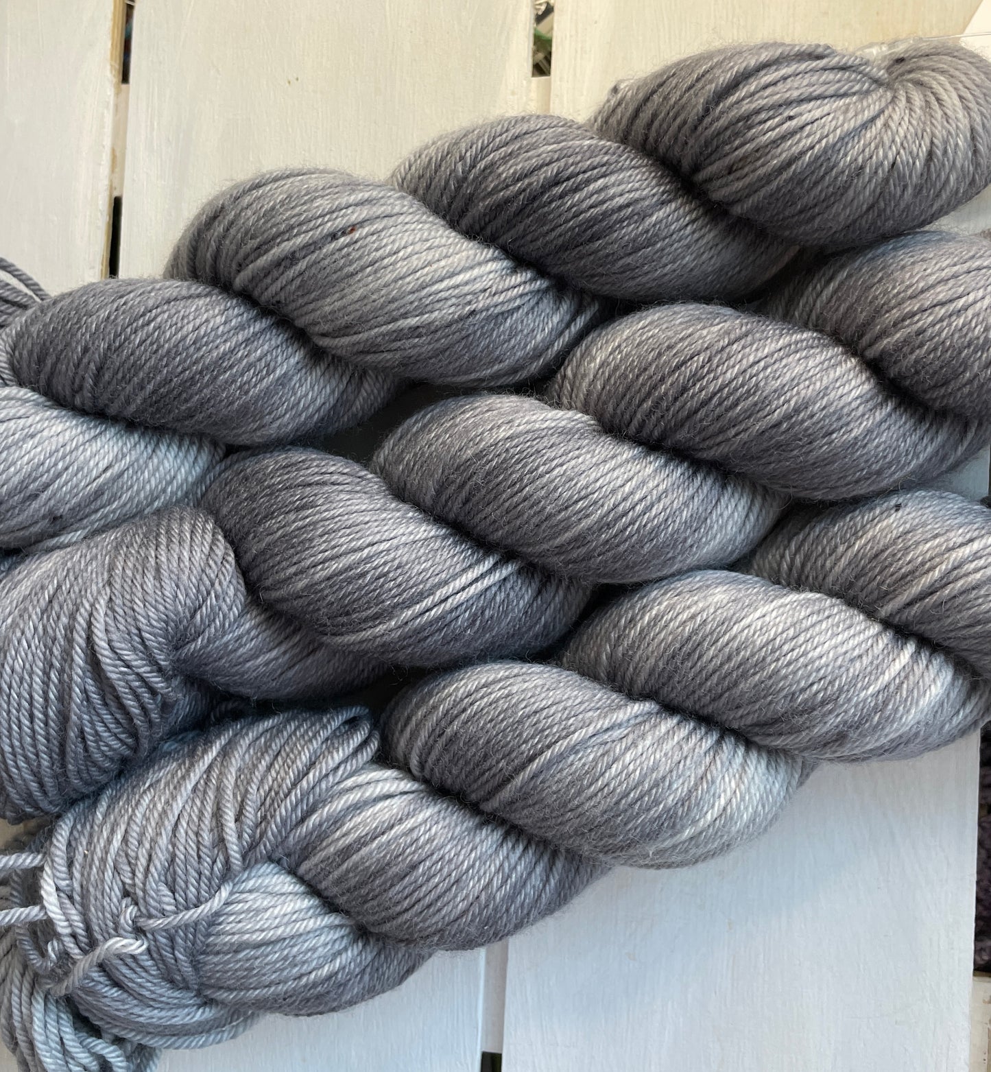 Silver Grey, superwash merino wool