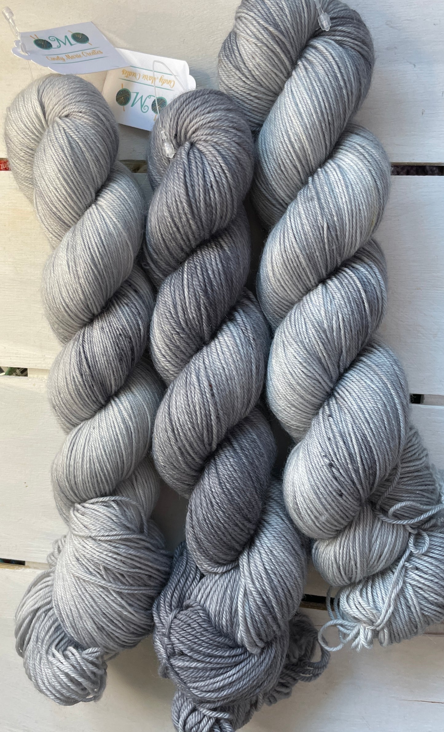 Silver Grey, superwash merino wool