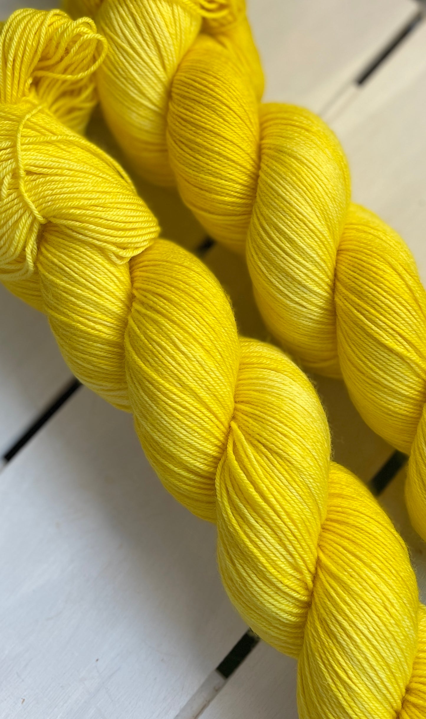 Daisy Yellow, superwash merino wool