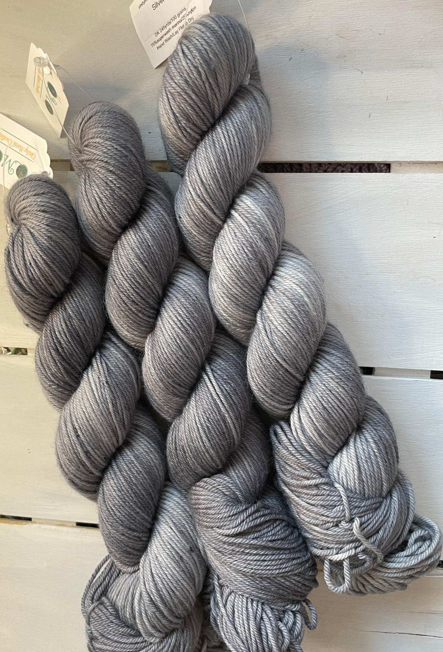 Silver Grey, superwash merino wool