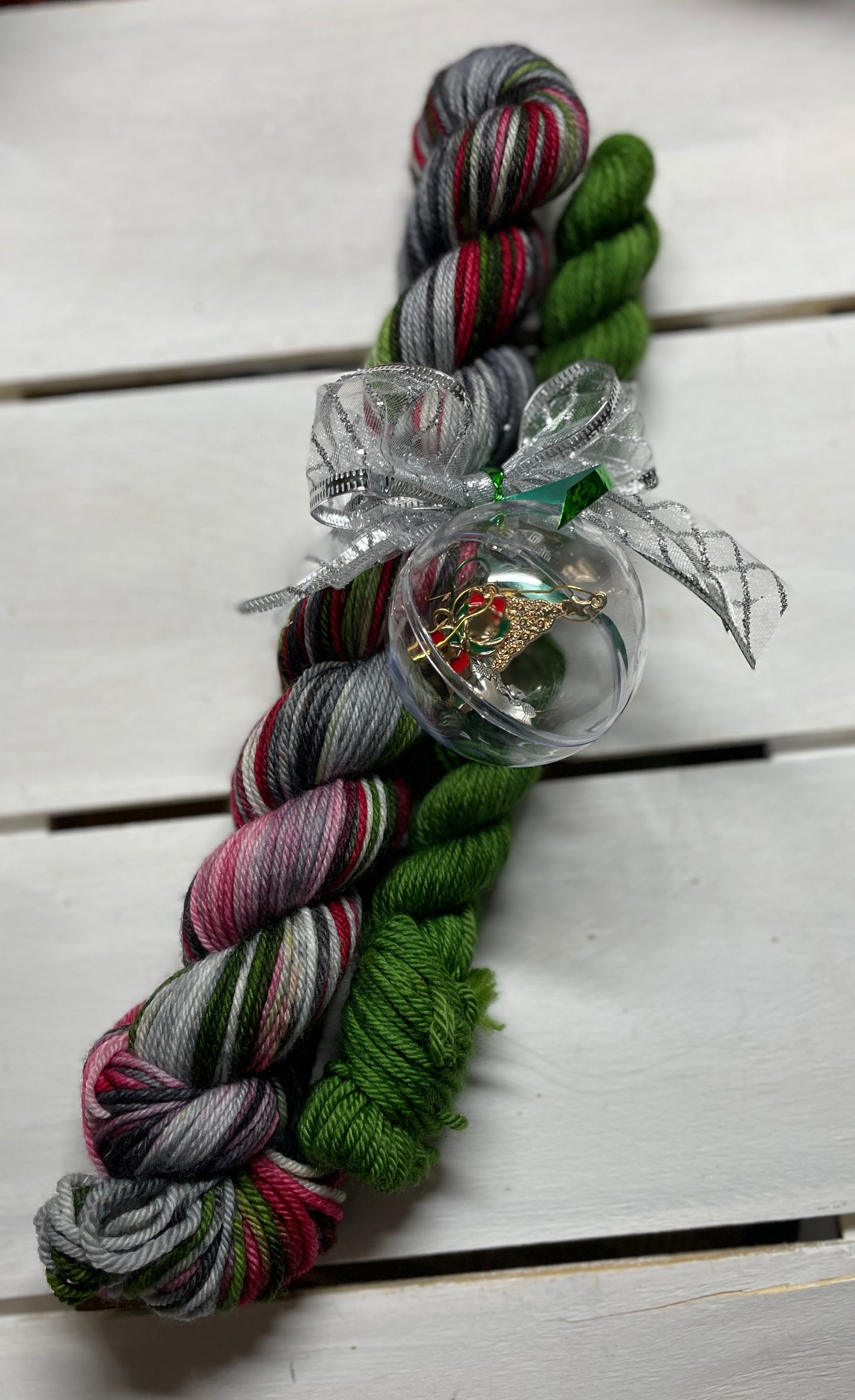 Naughty List, 1/2 skein +mini set with stitch markers DK