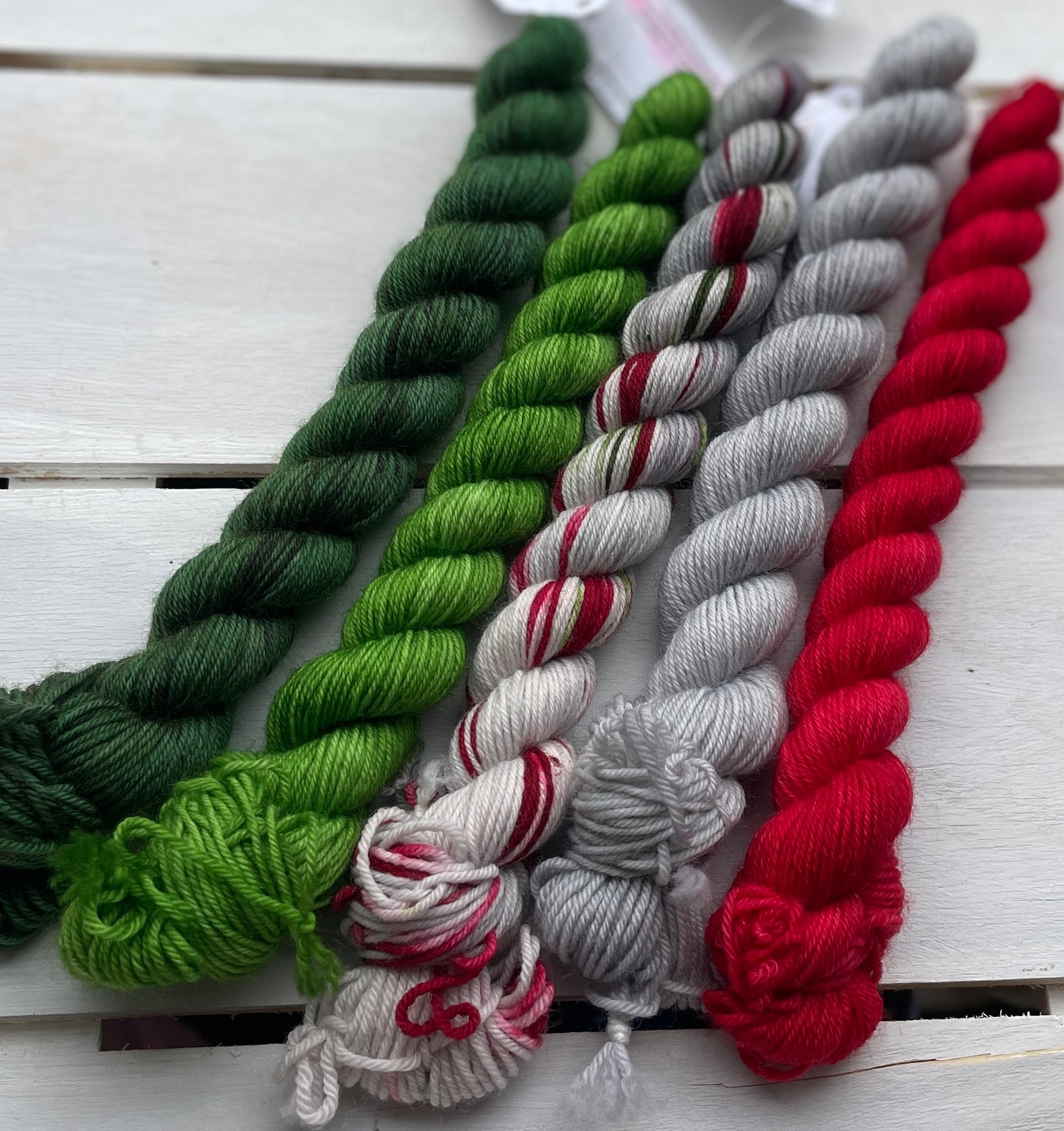 Winter Berry, 75merino/25nylon% grey,red and green