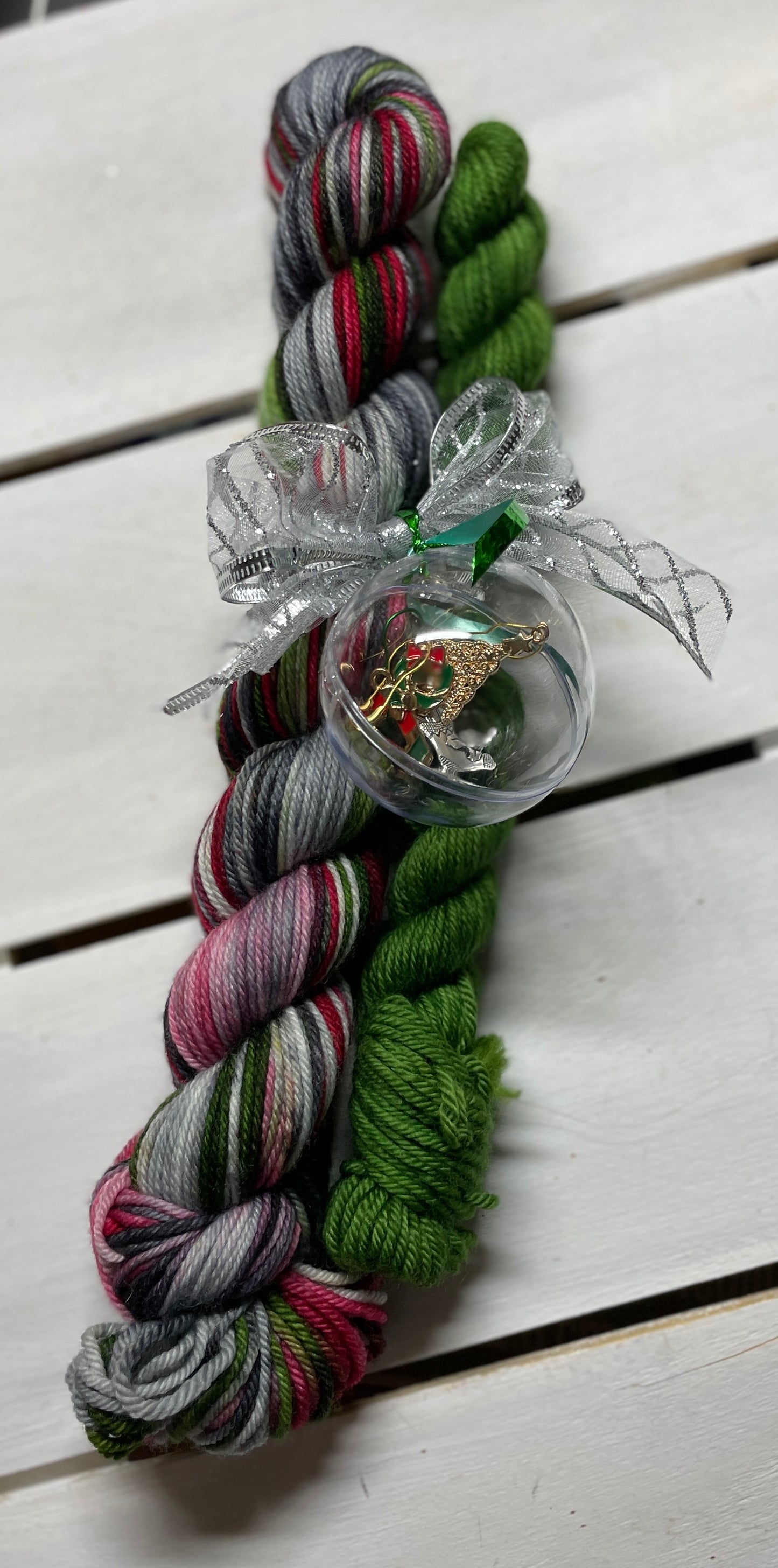 Naughty List, 1/2 skein +mini set with stitch markers DK