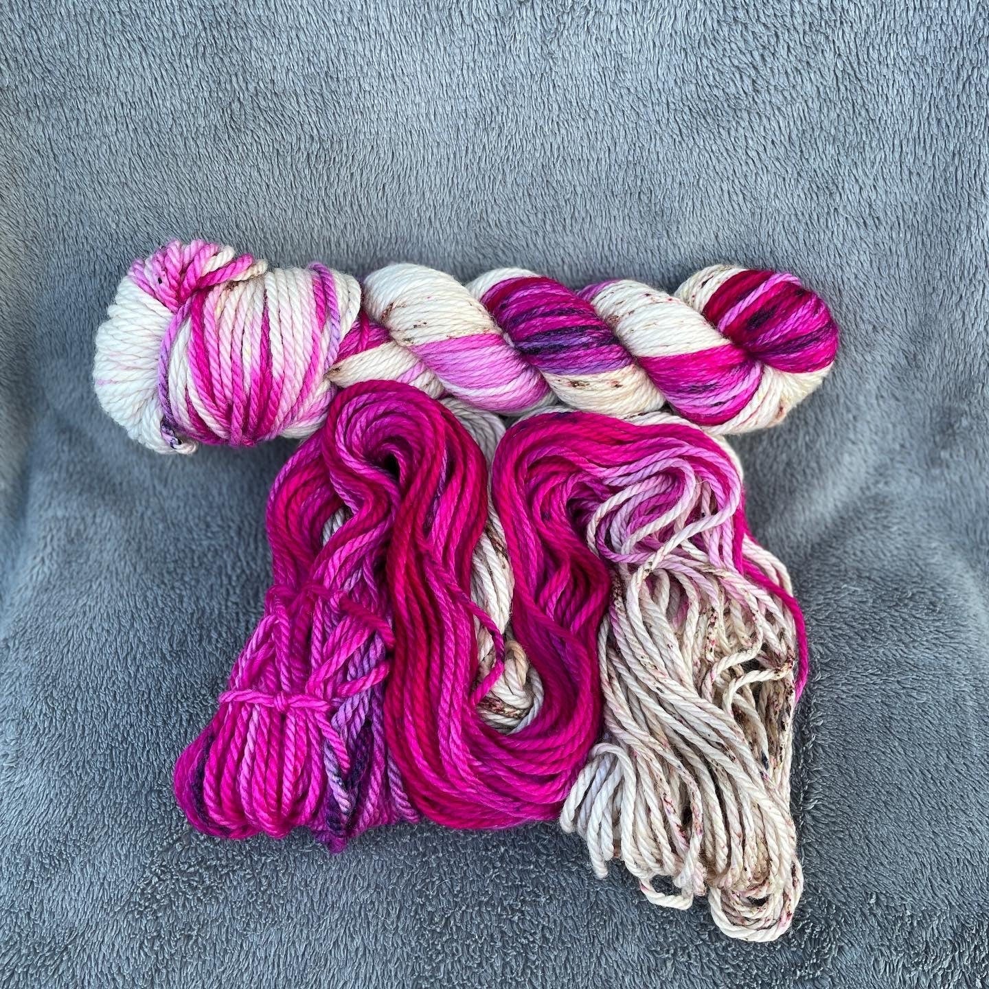 Rhubarb Crumble, bulky, super wash merino wool