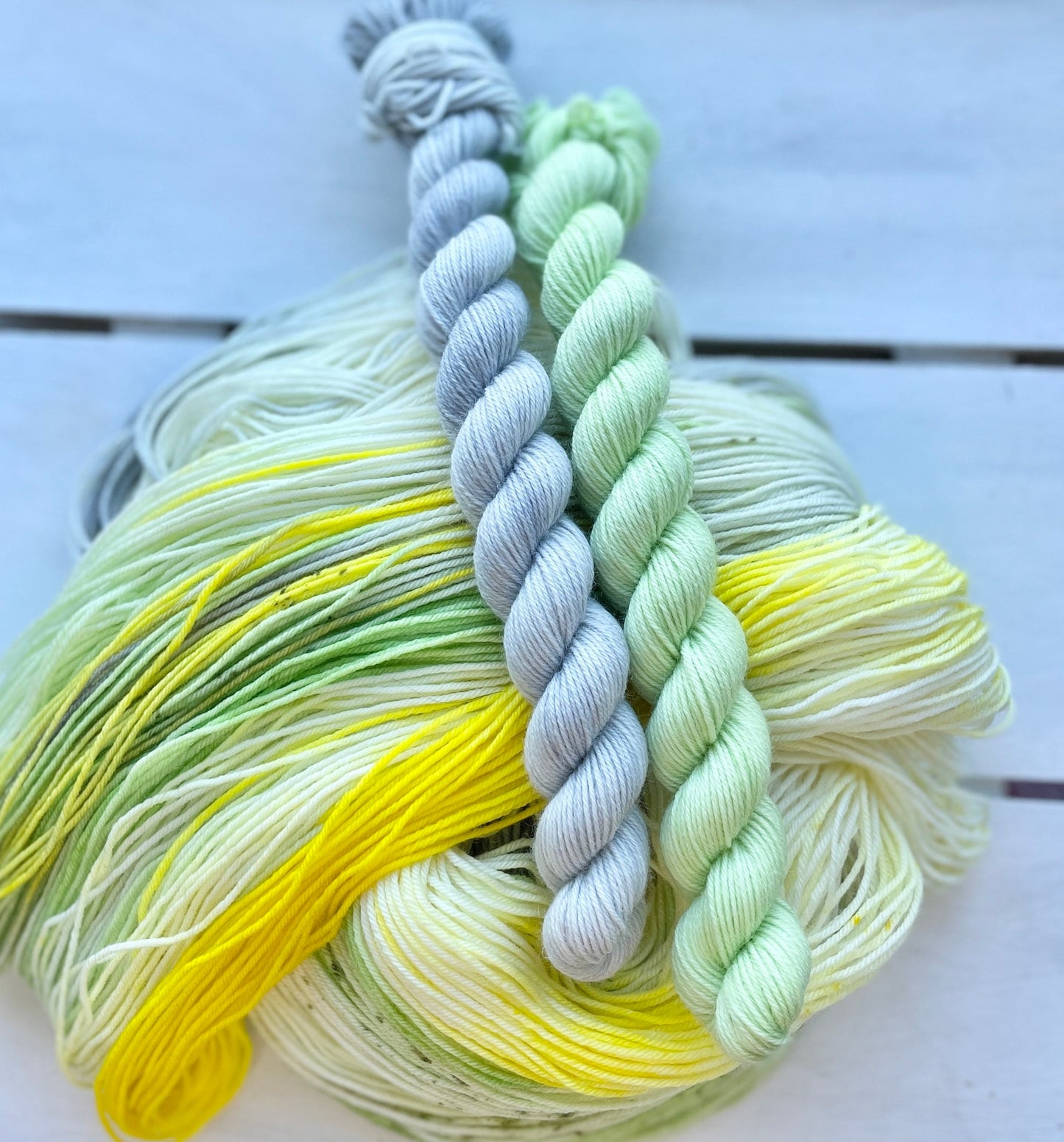 Daisy’s in Waiting, yellow, grey, green superwash merino wool